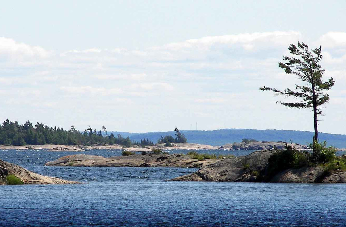Georgian Bay Cottages For Sale Cognashene Waterfront Property for Sale Honey Harbour Cottage Properties House for Sale Real Estate Listings