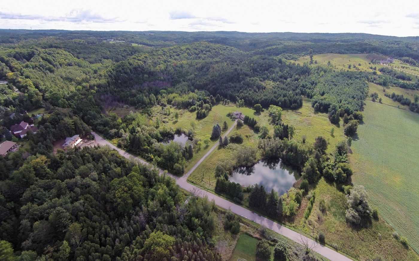 Luxury real estate and Country Homes for sale including horse farms and property in the Caledon and King City areas near Toronto