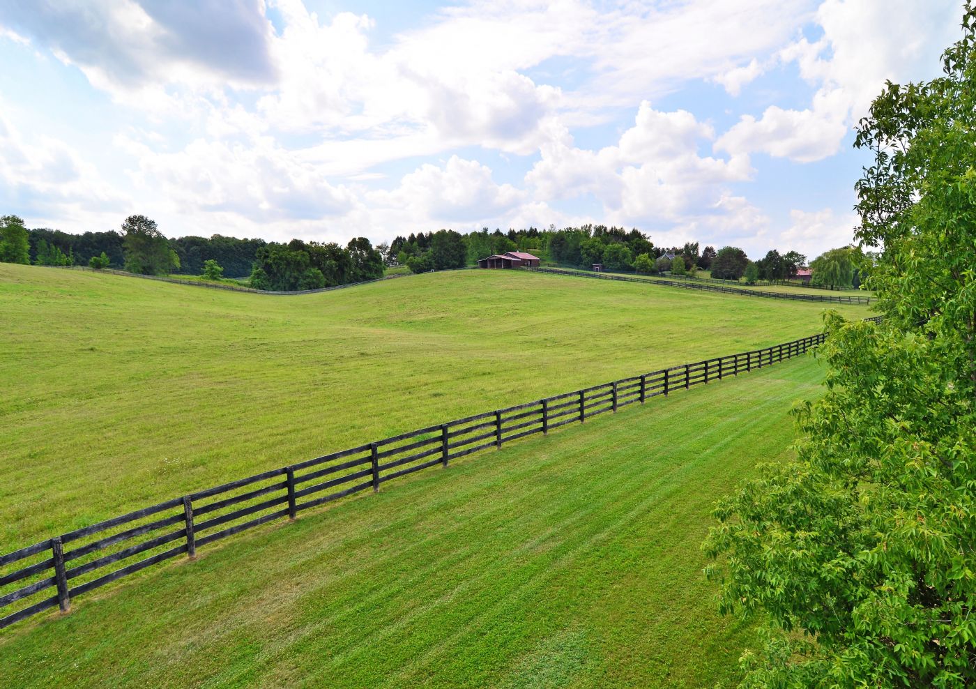 Luxury real estate and Country Homes for sale including horse farms and property in the Caledon and King City areas near Toronto