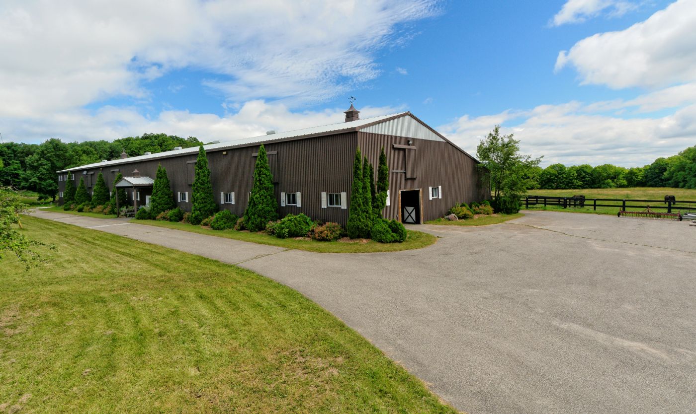 Luxury real estate and Country Homes for sale including horse farms and property in the Caledon and King City areas near Toronto