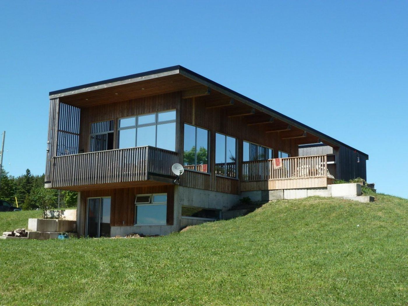Luxury real estate and Country Homes for sale including horse farms and property in the Caledon and King City areas near Toronto
