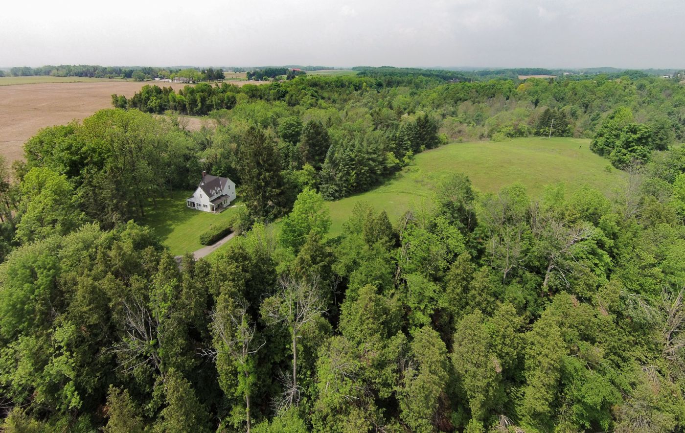 Luxury real estate and Country Homes for sale including horse farms and property in the Caledon and King City areas near Toronto