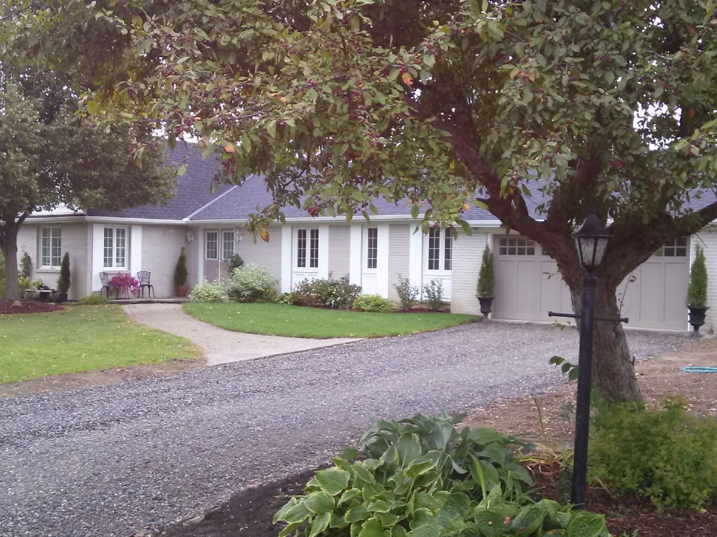 Luxury real estate and Country Homes for sale including horse farms and property in the Caledon and King City areas near Toronto