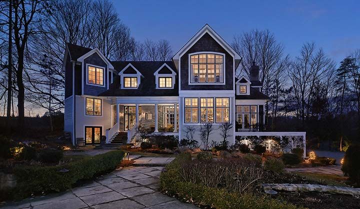 Luxury real estate and Country Homes for sale including horse farms and property in the Caledon and King City areas near Toronto
