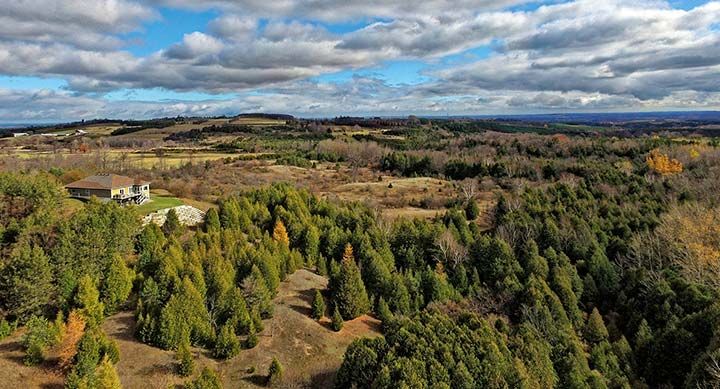 Luxury real estate and Country Homes for sale including horse farms and property in the Caledon and King City areas near Toronto