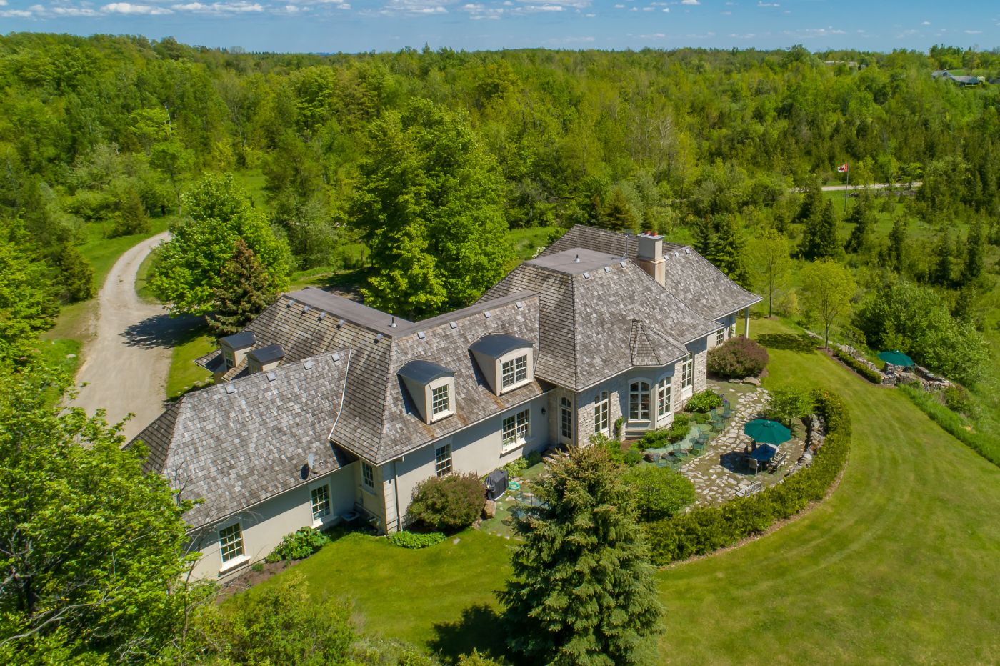 Luxury real estate and Country Homes for sale including horse farms and property in the Caledon and King City areas near Toronto