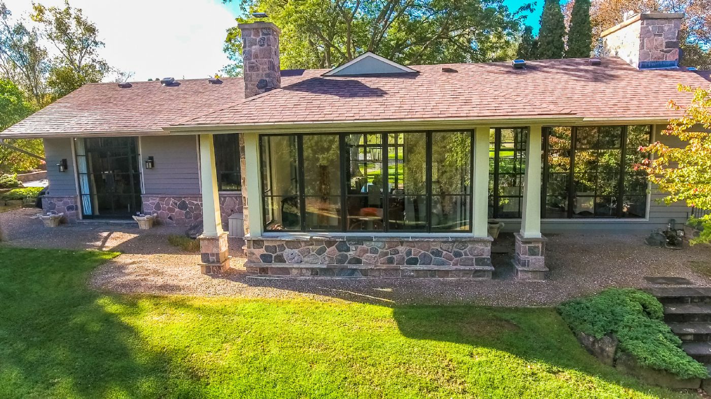 Luxury real estate and Country Homes for sale including horse farms and property in the Caledon and King City areas near Toronto