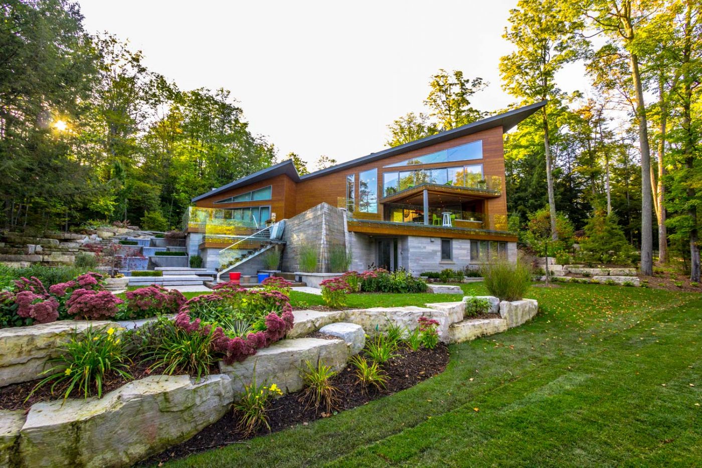Luxury real estate and Country Homes for sale including horse farms and property in the Caledon and King City areas near Toronto