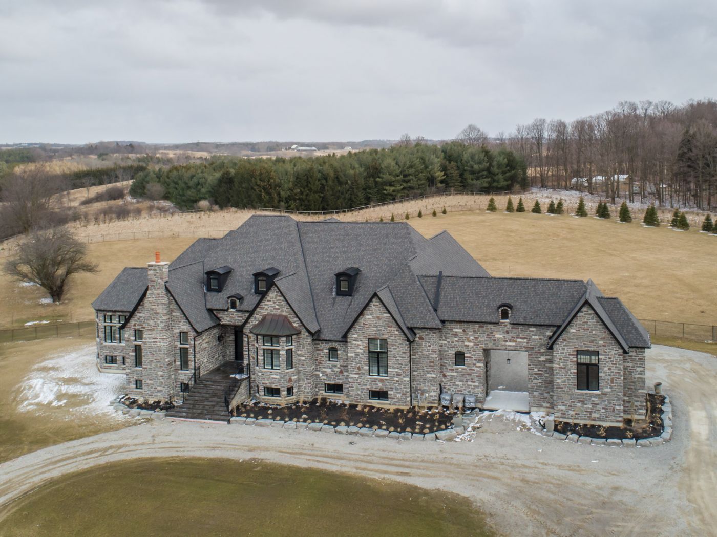 Luxury real estate and Country Homes for sale including horse farms and property in the Caledon and King City areas near Toronto
