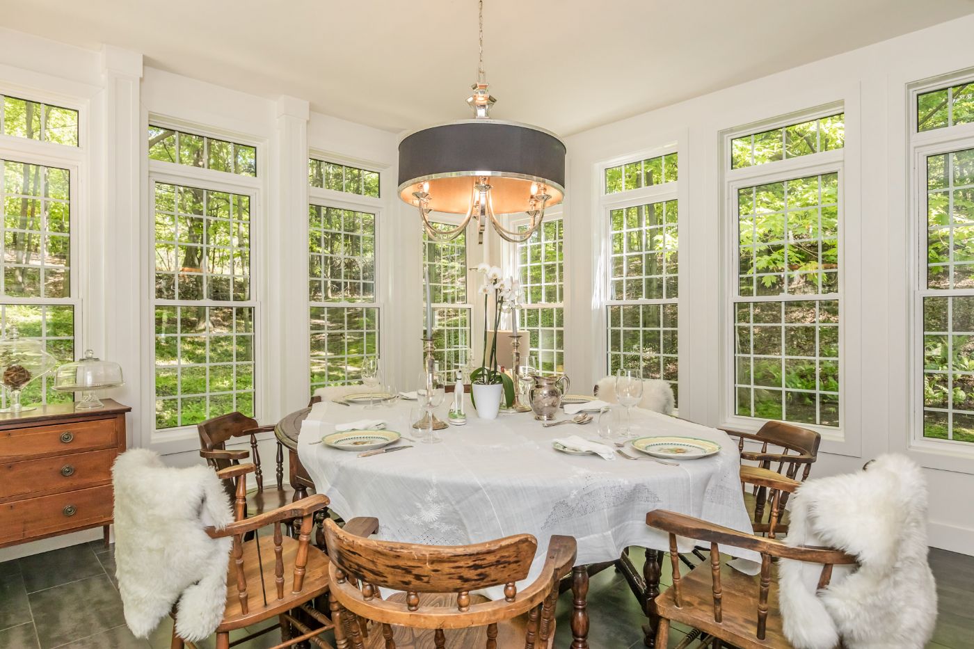Luxury real estate and Country Homes for sale including horse farms and property in the Caledon and King City areas near Toronto