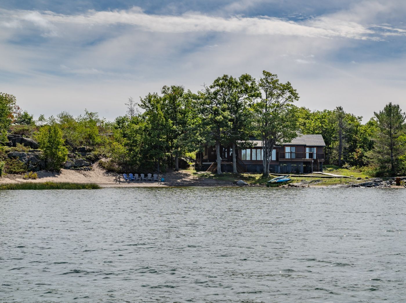 Luxury real estate and Country Homes for sale including horse farms and property in the Caledon and King City areas near Toronto