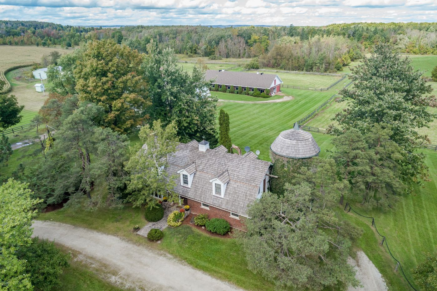 Luxury real estate and Country Homes for sale including horse farms and property in the Caledon and King City areas near Toronto