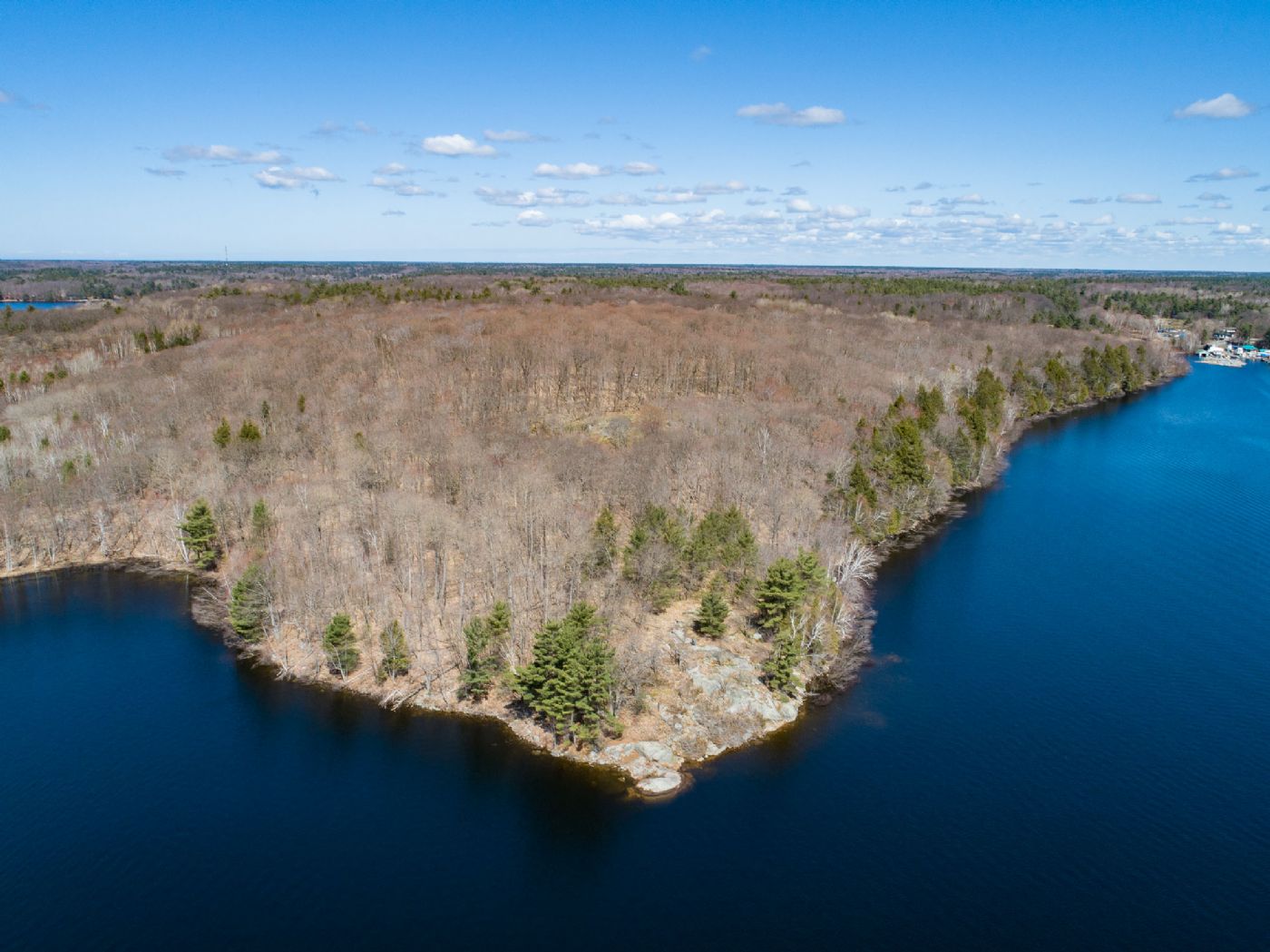 Luxury real estate and Country Homes for sale including horse farms and property in the Caledon and King City areas near Toronto