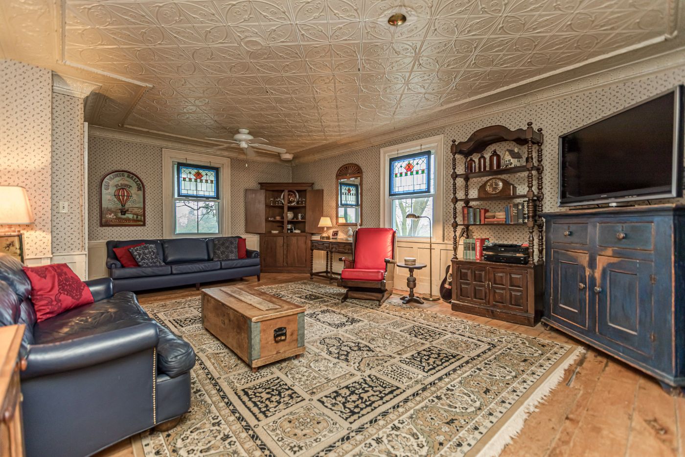 Luxury real estate and Country Homes for sale including horse farms and property in the Caledon and King City areas near Toronto