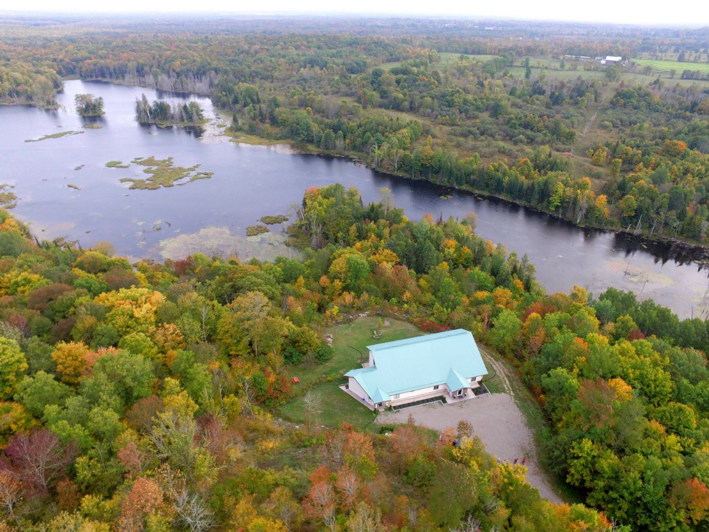 Luxury real estate and Country Homes for sale including horse farms and property in the Caledon and King City areas near Toronto
