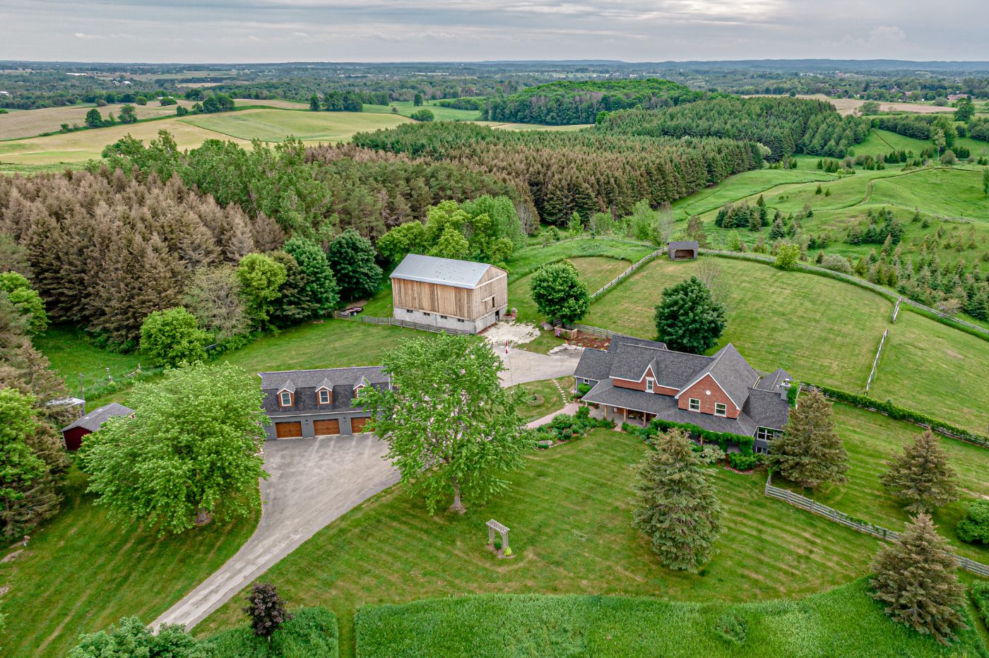 Luxury real estate and Country Homes for sale including horse farms and property in the Caledon and King City areas near Toronto