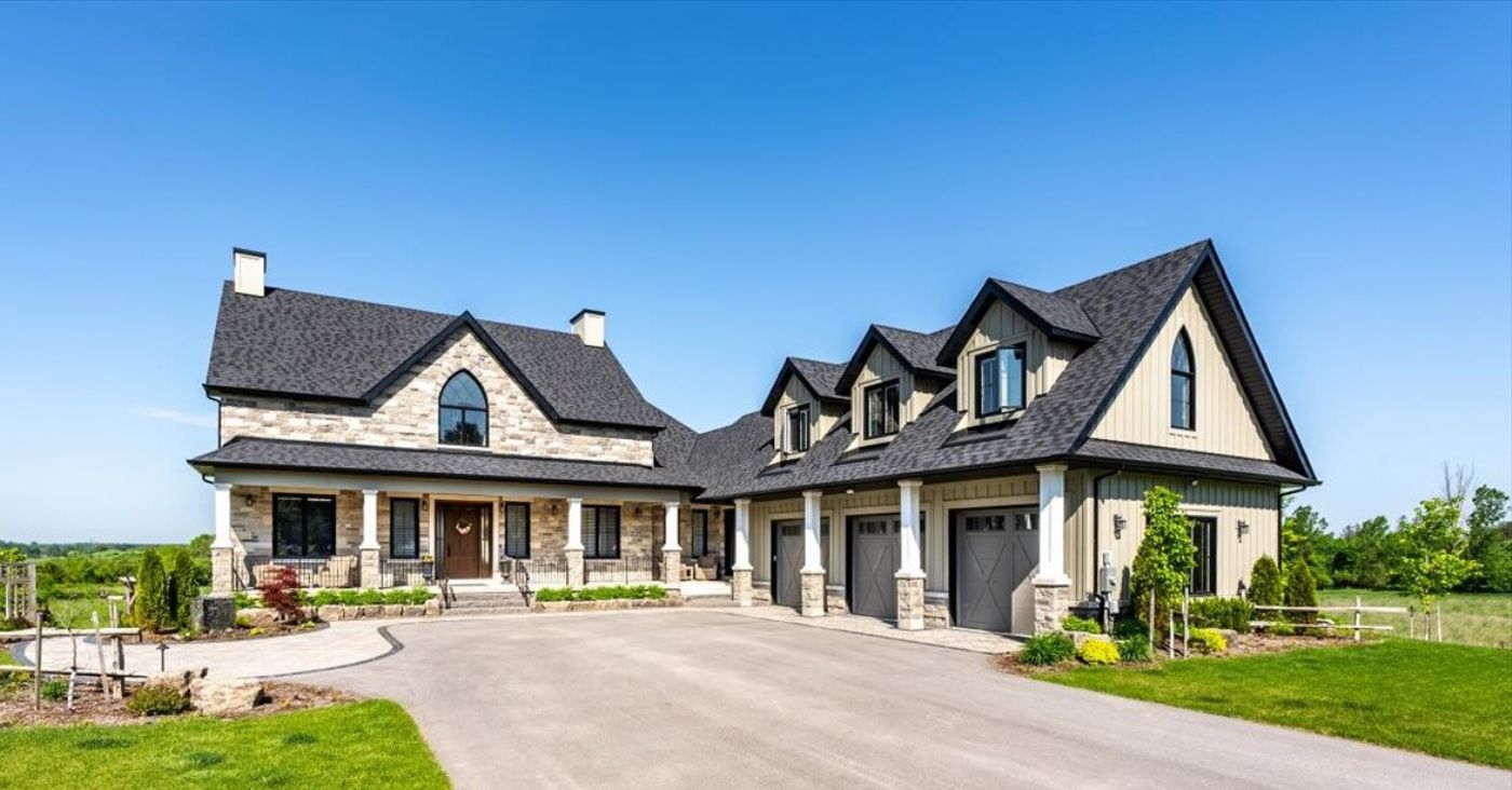 Luxury real estate and Country Homes for sale including horse farms and property in the Caledon and King City areas near Toronto