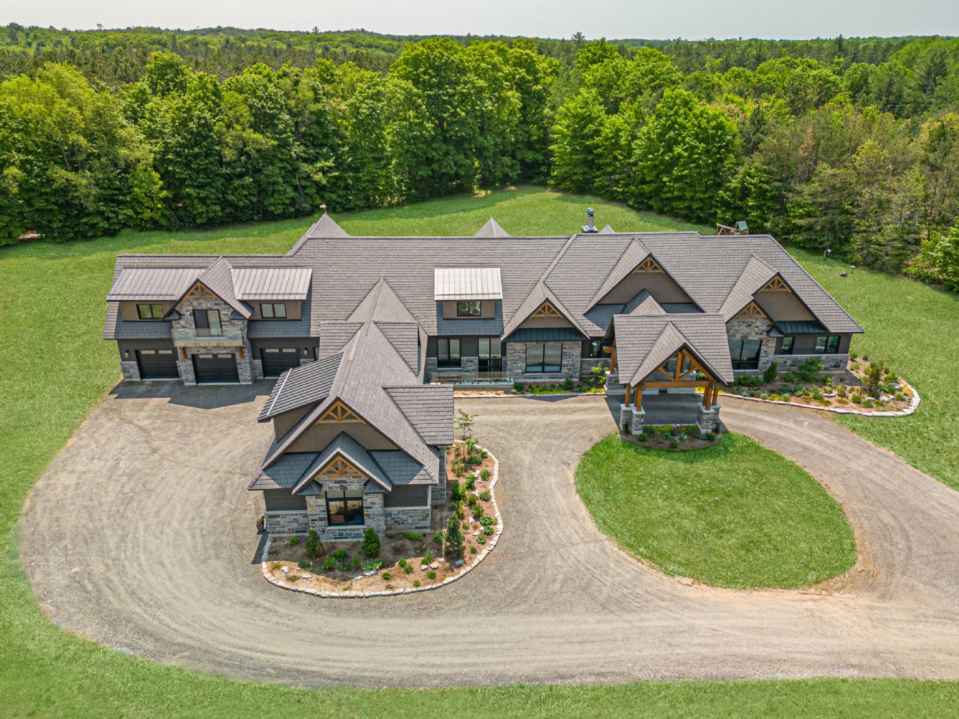 Luxury real estate and Country Homes for sale including horse farms and property in the Caledon and King City areas near Toronto