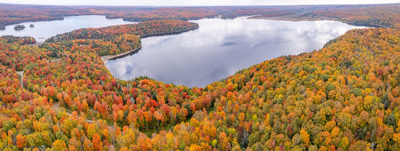 Luxury real estate and Country Homes for sale including horse farms and property in the Caledon and King City areas near Toronto