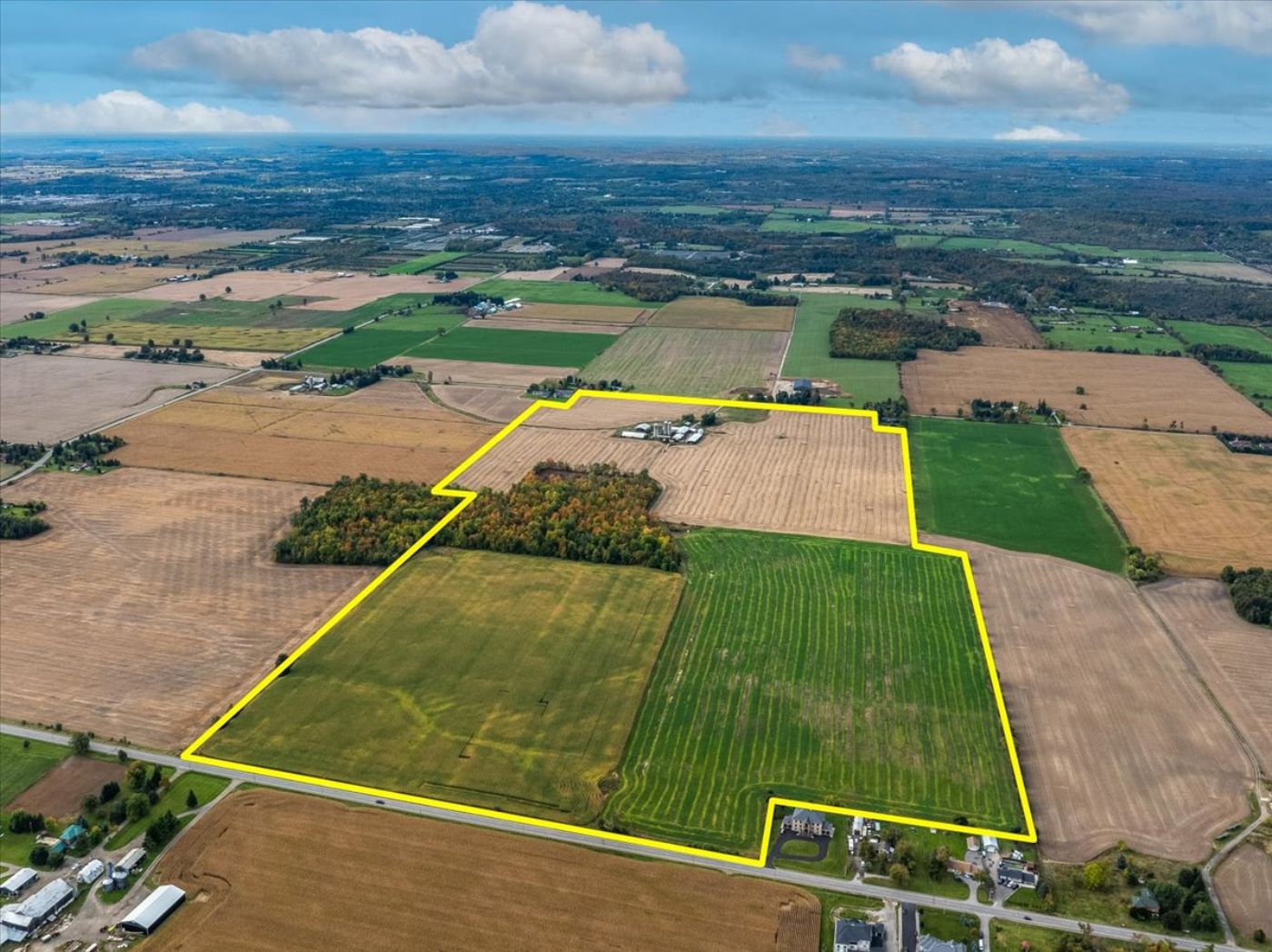 Luxury real estate and Country Homes for sale including horse farms and property in the Caledon and King City areas near Toronto
