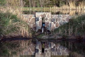 Stonework Detail - Country homes for sale and luxury real estate including horse farms and property in the Caledon and King City areas near Toronto