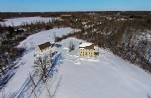 The Simpson House - Country Homes for sale and Luxury Real Estate in Caledon and King City including Horse Farms and Property for sale near Toronto