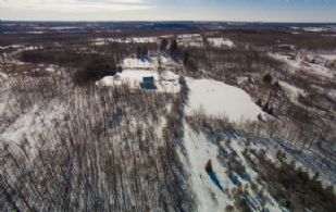 The Simpson House, Milton, Ontario, Canada - Country homes for sale and luxury real estate including horse farms and property in the Caledon and King City areas near Toronto