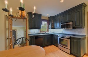 Kitchen - Country homes for sale and luxury real estate including horse farms and property in the Caledon and King City areas near Toronto