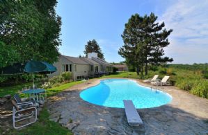 Hilltop Retreat - Country Homes for sale and Luxury Real Estate in Caledon and King City including Horse Farms and Property for sale near Toronto