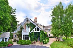 Grande Farms - Country Homes for sale and Luxury Real Estate in Caledon and King City including Horse Farms and Property for sale near Toronto