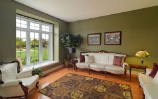 Living Room - Country homes for sale and luxury real estate including horse farms and property in the Caledon and King City areas near Toronto