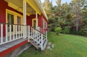 Rivendell, Caledon - Country homes for sale and luxury real estate including horse farms and property in the Caledon and King City areas near Toronto