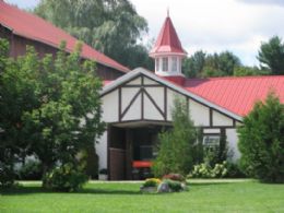 Equestrian Centre, Mono, Ontario, Canada - Country homes for sale and luxury real estate including horse farms and property in the Caledon and King City areas near Toronto