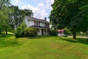 Guest House - Country homes for sale and luxury real estate including horse farms and property in the Caledon and King City areas near Toronto