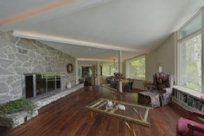 Central King Location, King - Country homes for sale and luxury real estate including horse farms and property in the Caledon and King City areas near Toronto