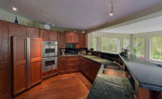 Central King Location, King - Country homes for sale and luxury real estate including horse farms and property in the Caledon and King City areas near Toronto