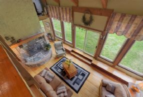 Country Retreat, Mono, Mono, Ontario, Canada - Country homes for sale and luxury real estate including horse farms and property in the Caledon and King City areas near Toronto