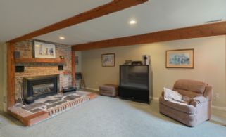 Country Retreat, Mono, Mono, Ontario, Canada - Country homes for sale and luxury real estate including horse farms and property in the Caledon and King City areas near Toronto