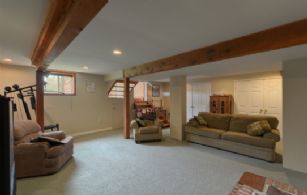 Country Retreat, Mono, Mono, Ontario, Canada - Country homes for sale and luxury real estate including horse farms and property in the Caledon and King City areas near Toronto