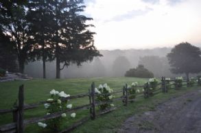 Approach to Brooks Farm - Country homes for sale and luxury real estate including horse farms and property in the Caledon and King City areas near Toronto