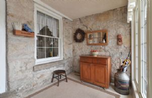 Stone Foyer - Country homes for sale and luxury real estate including horse farms and property in the Caledon and King City areas near Toronto