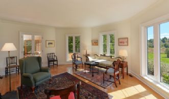 South Facing Living Room - Country homes for sale and luxury real estate including horse farms and property in the Caledon and King City areas near Toronto