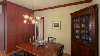 Dining Room - Country homes for sale and luxury real estate including horse farms and property in the Caledon and King City areas near Toronto