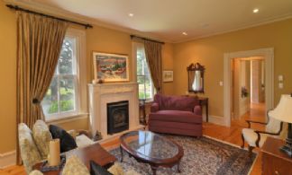 Den - Country homes for sale and luxury real estate including horse farms and property in the Caledon and King City areas near Toronto