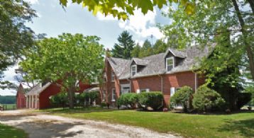 Farm On A Hill - Country Homes for sale and Luxury Real Estate in Caledon and King City including Horse Farms and Property for sale near Toronto