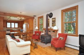 Family room - Country homes for sale and luxury real estate including horse farms and property in the Caledon and King City areas near Toronto