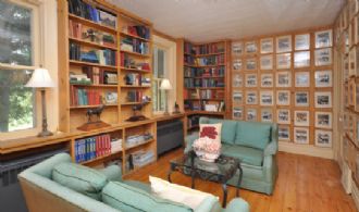 Library - Country homes for sale and luxury real estate including horse farms and property in the Caledon and King City areas near Toronto