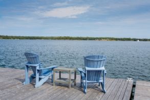 Glorious Views - Country homes for sale and luxury real estate including horse farms and property in the Caledon and King City areas near Toronto