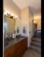 Master En-suite - Country homes for sale and luxury real estate including horse farms and property in the Caledon and King City areas near Toronto