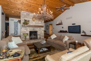 Living Room - Country homes for sale and luxury real estate including horse farms and property in the Caledon and King City areas near Toronto